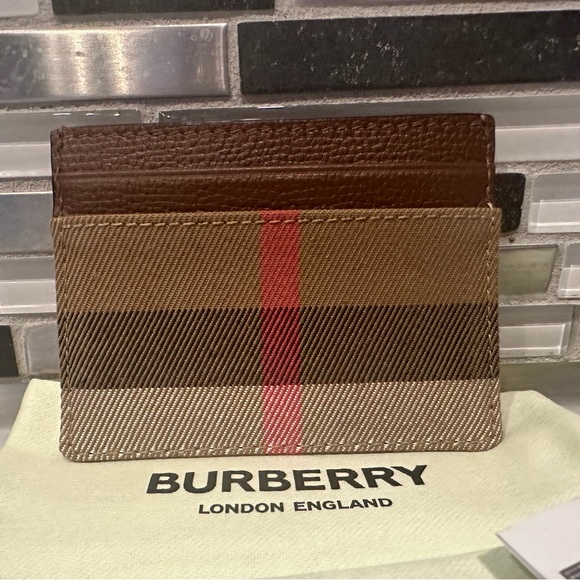 Burberry Card Case NWT - Picture 3 of 10